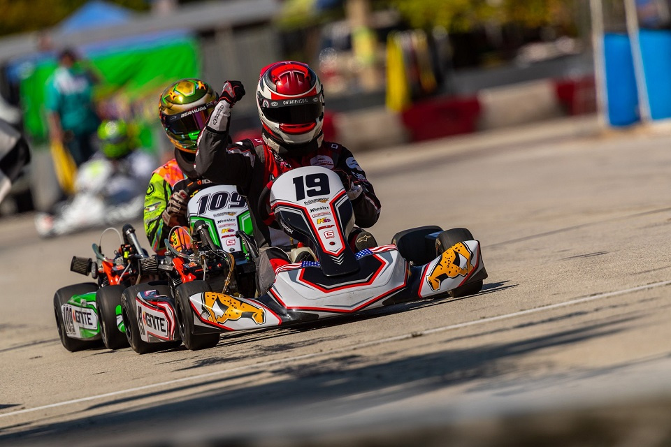 Karting cuatro tiempos LO206 · fotografía de referencia externa